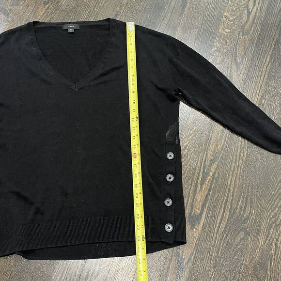 J.CREW Sweater Womens Medium Black Sheer Linen Blend V-Neck Side Buttons Preppy - Picture 7 of 8